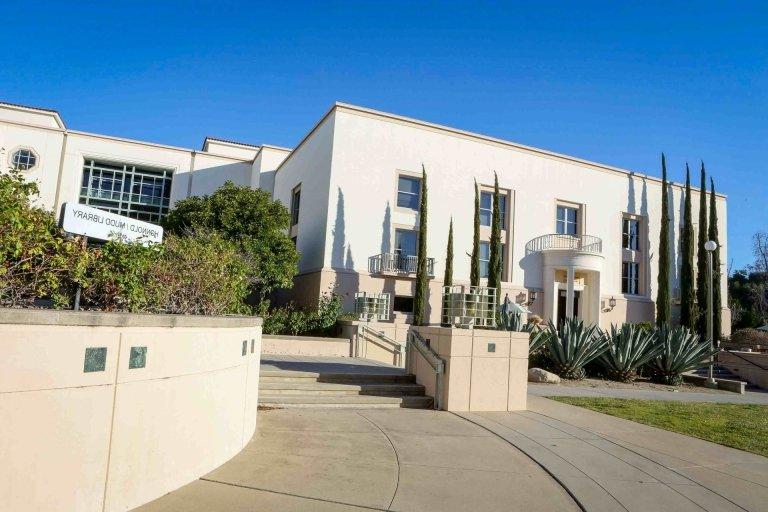 The southside of The Claremont Colleges Library